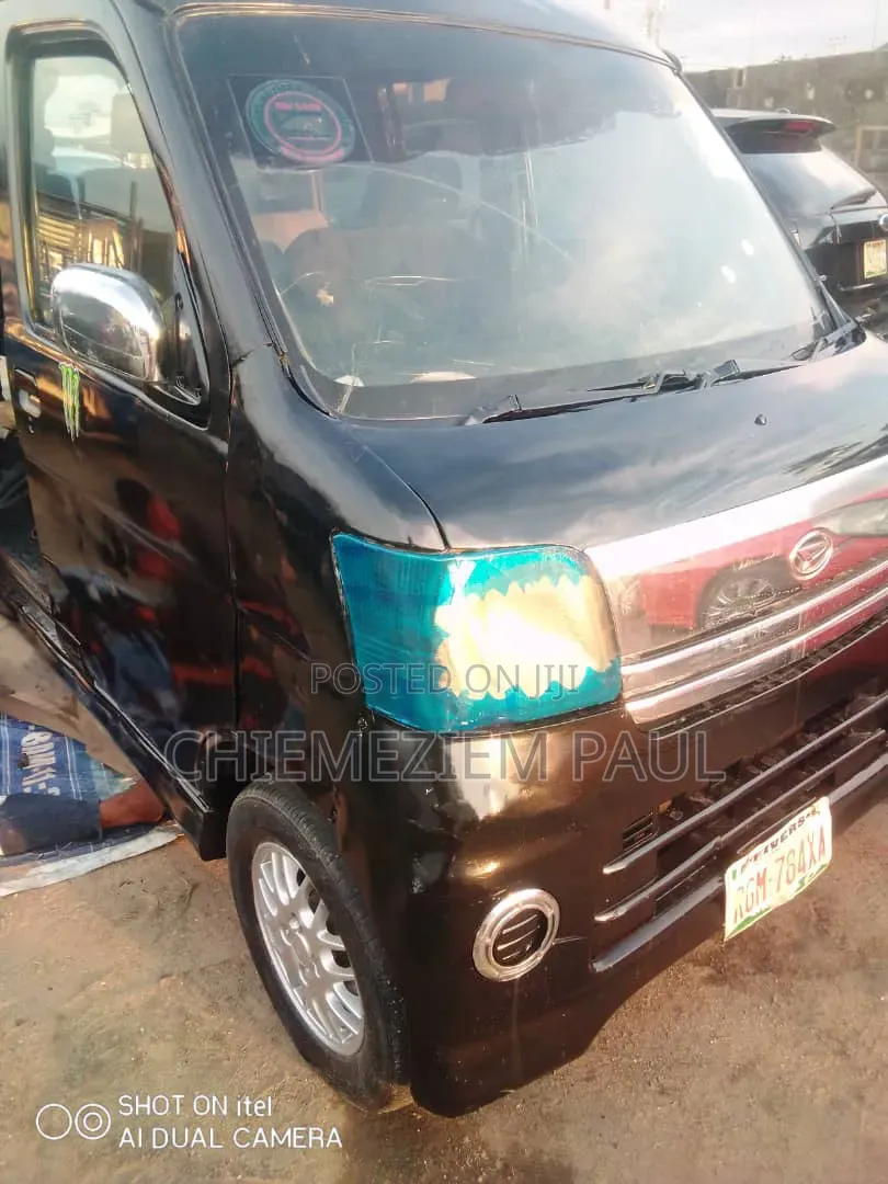 Daihatsu Hijet 2019 Black
