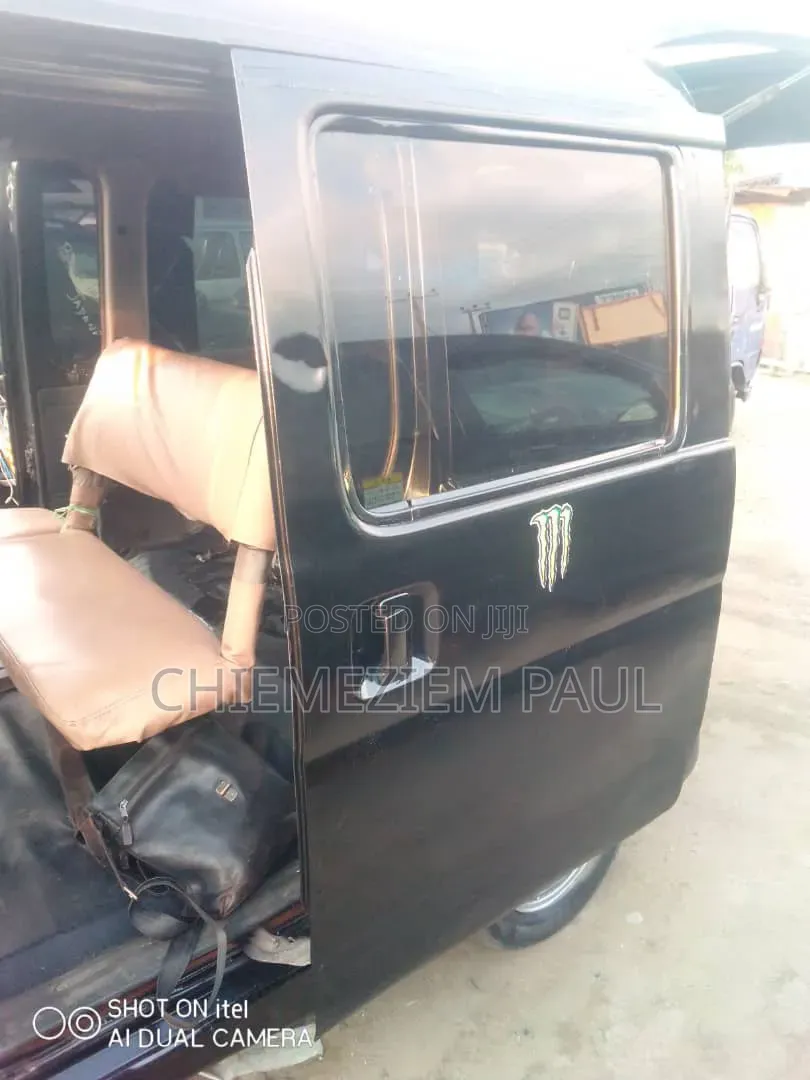 Daihatsu Hijet 2019 Black