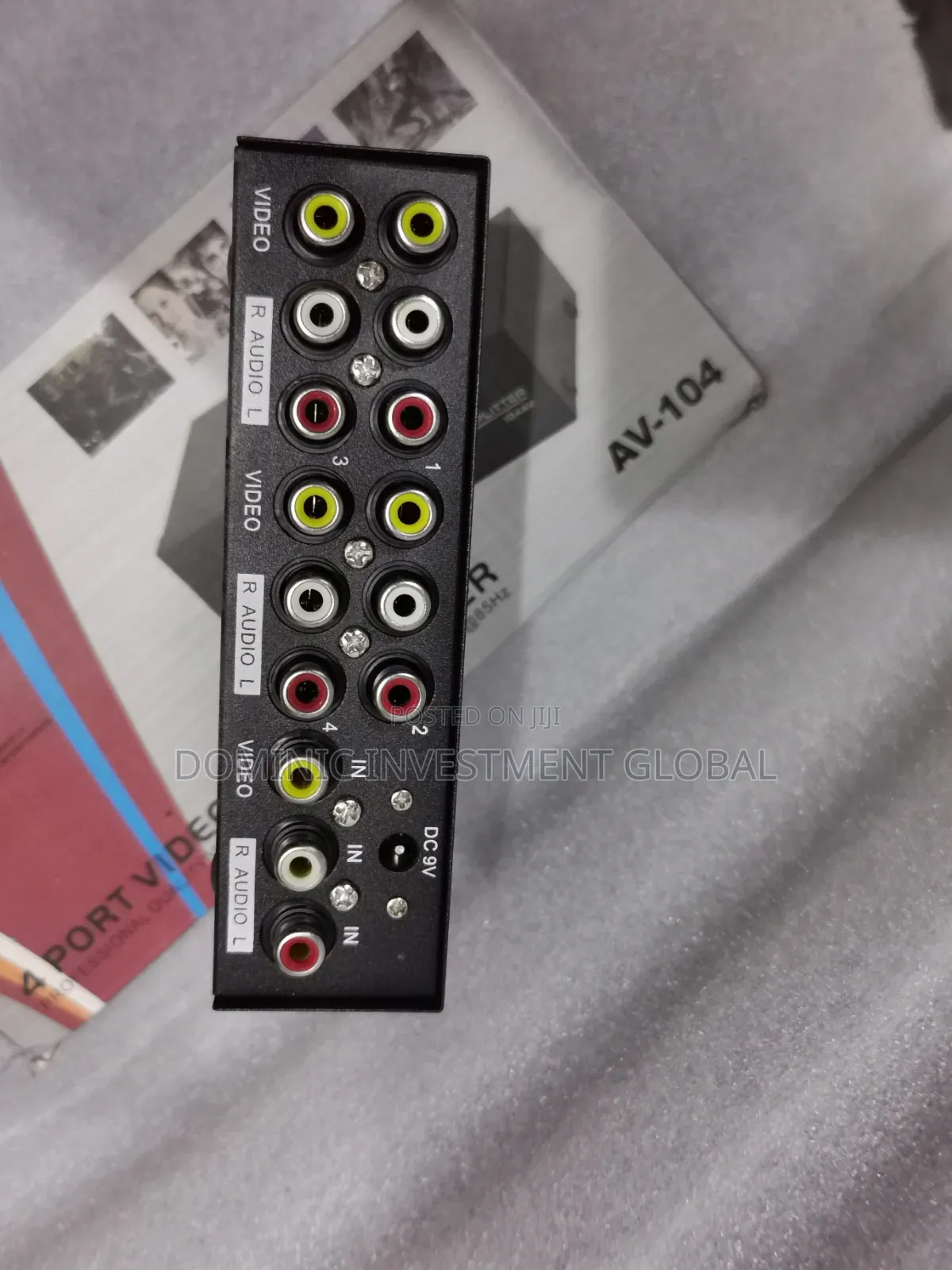 Av Splitter 4channel