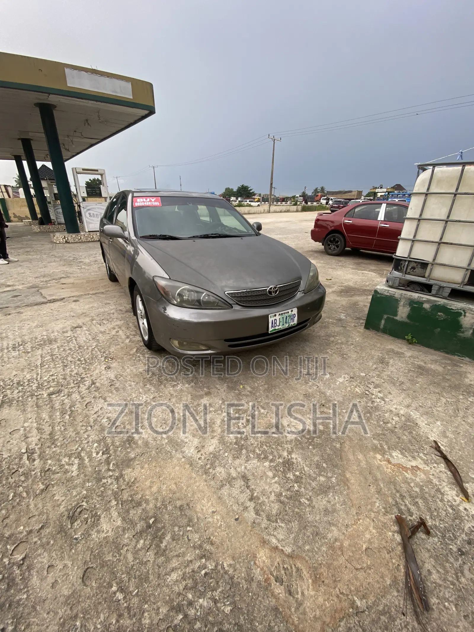 Toyota Camry SE V6 4dr Sedan (3.3L 6cyl 5A) 2005 Gray