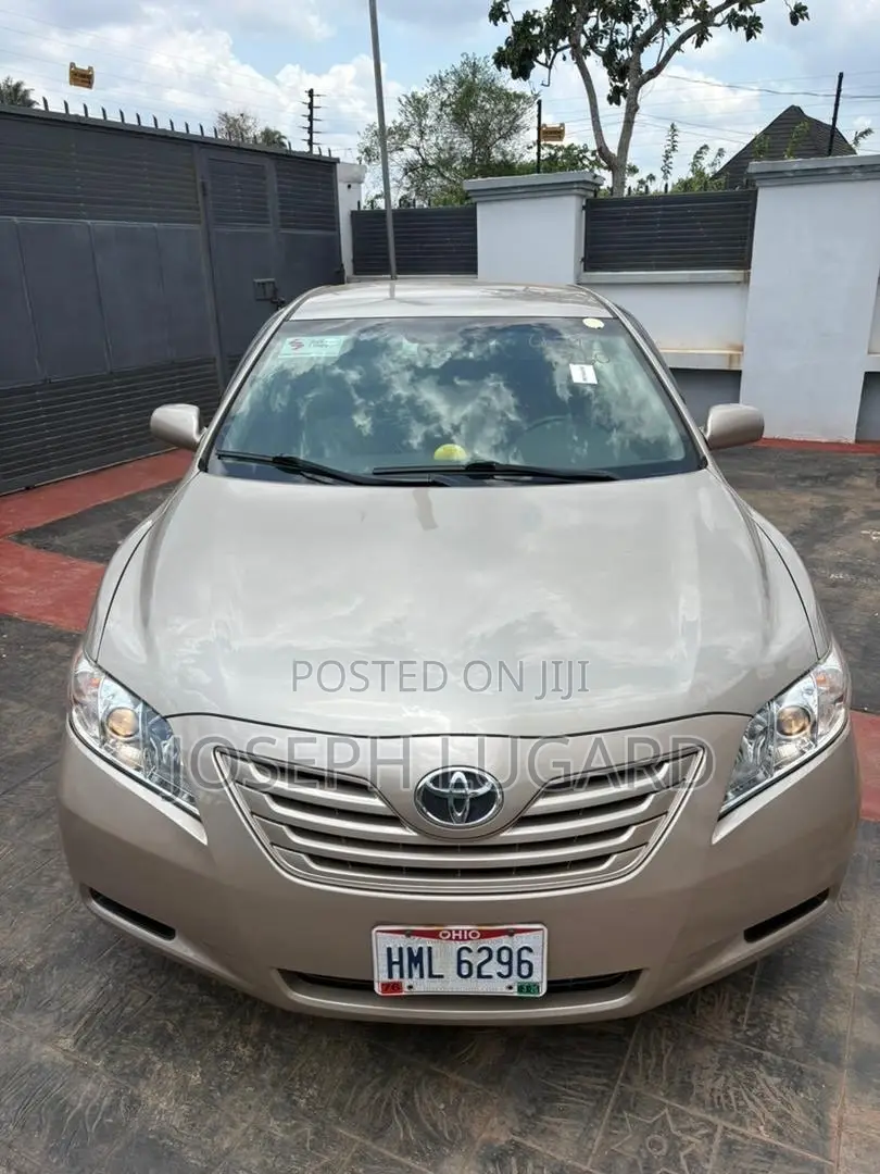 Toyota Camry LE 4dr Sedan (2.4L 4cyl 5A) 2007 Gold