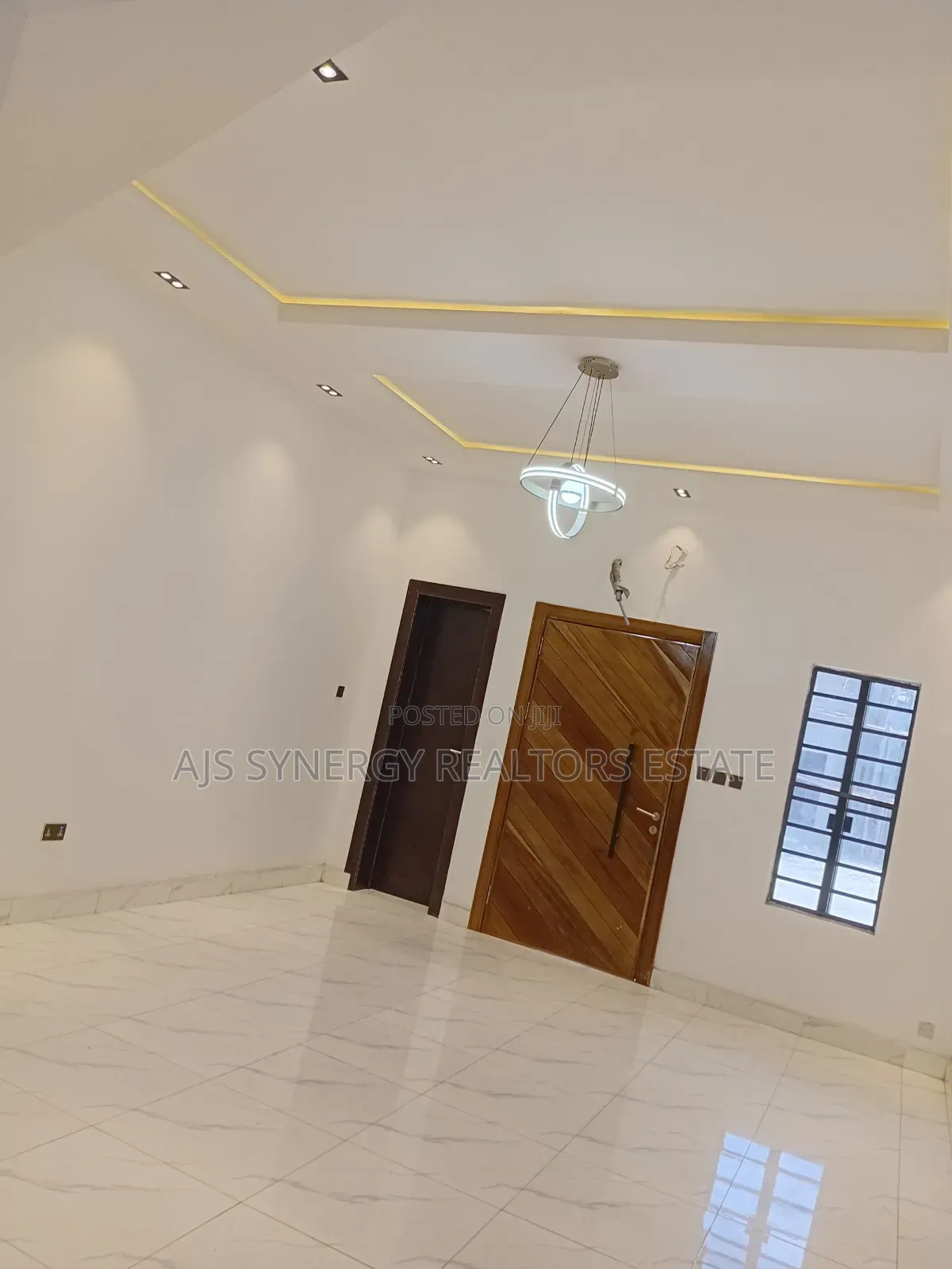 4bdrm Duplex in Sunshine Garden, Sangotedo for sale