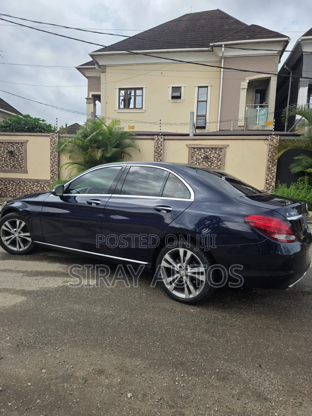 Mercedes-Benz C300 Luxury 4dr AWD 4Matic Sedan (2.0L 4cyl 7A) 2015 Blue