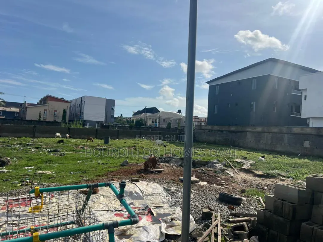 1075sqm Residential Land