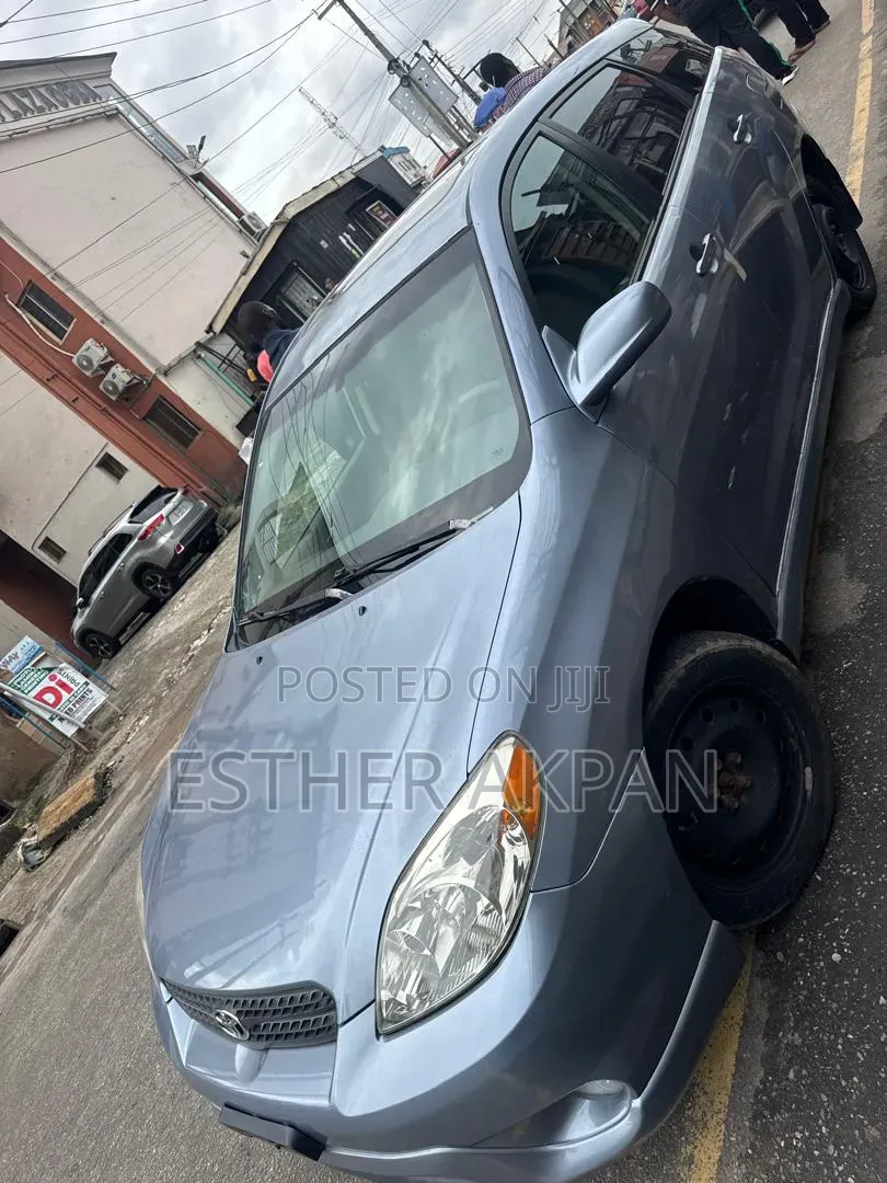 Toyota Matrix 2006 Blue