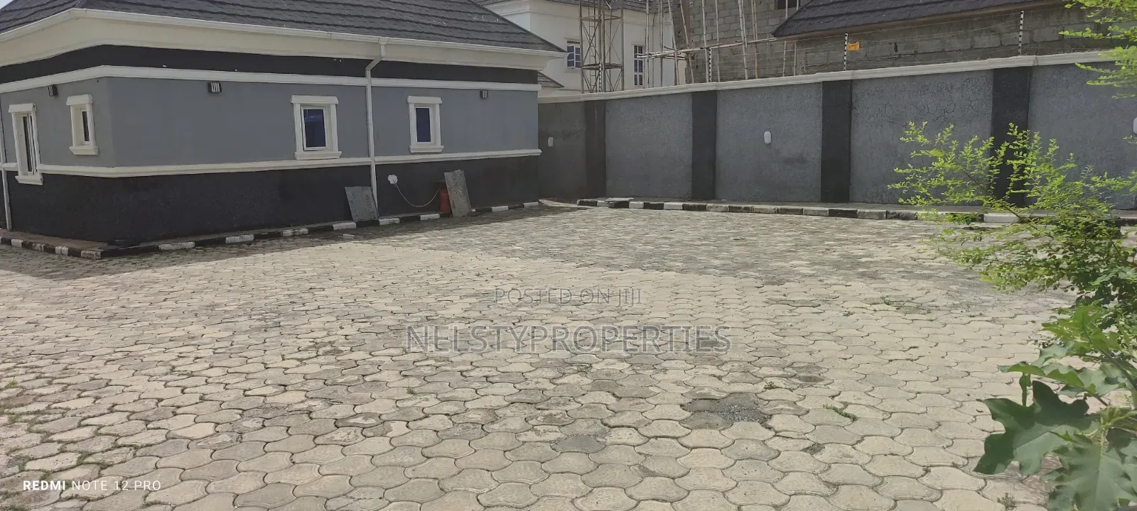 5bdrm Duplex in Efab Metropolis, Karsana for sale