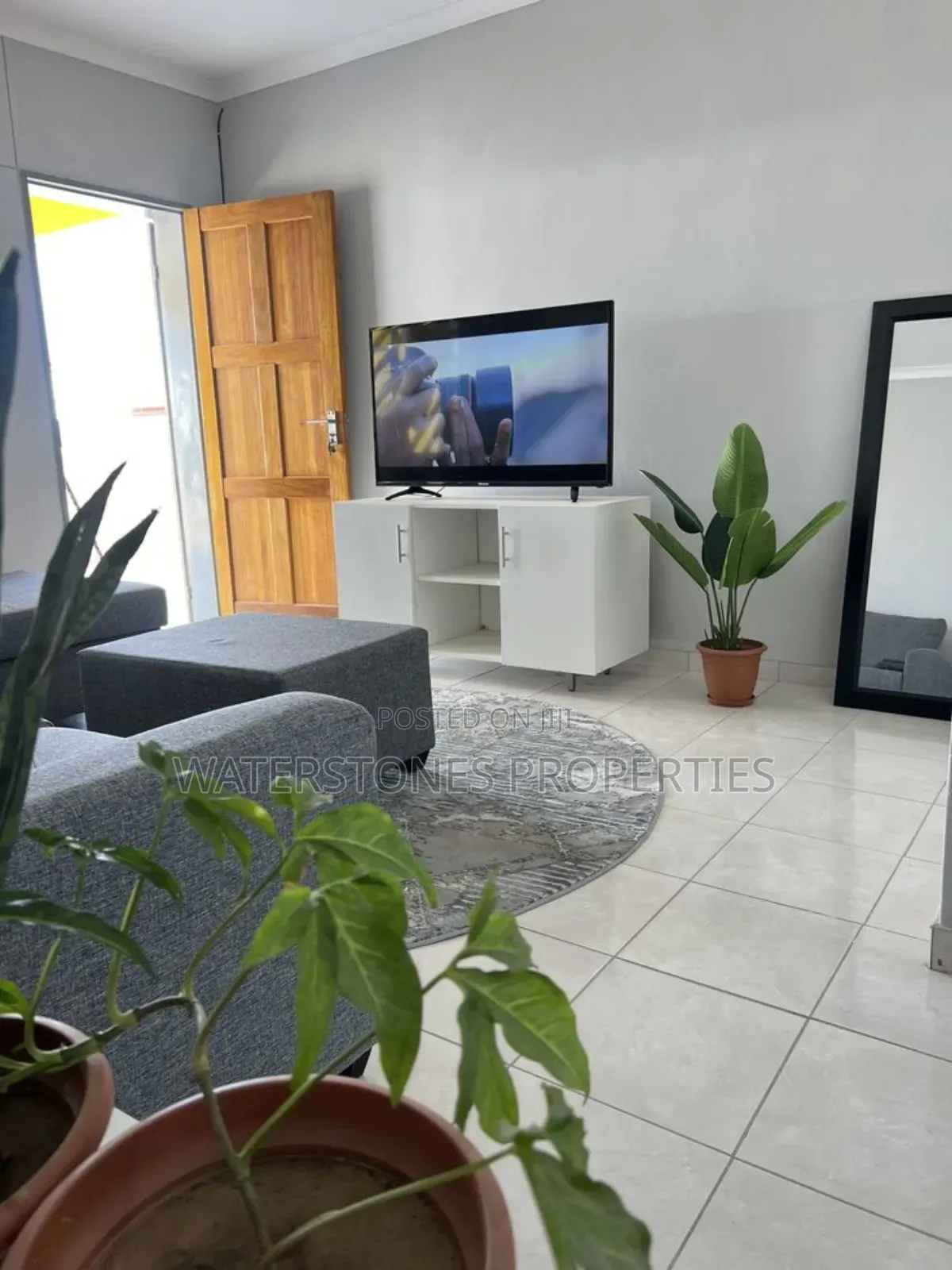 3bdrm Bungalow in Airport View, Oshimili South for sale