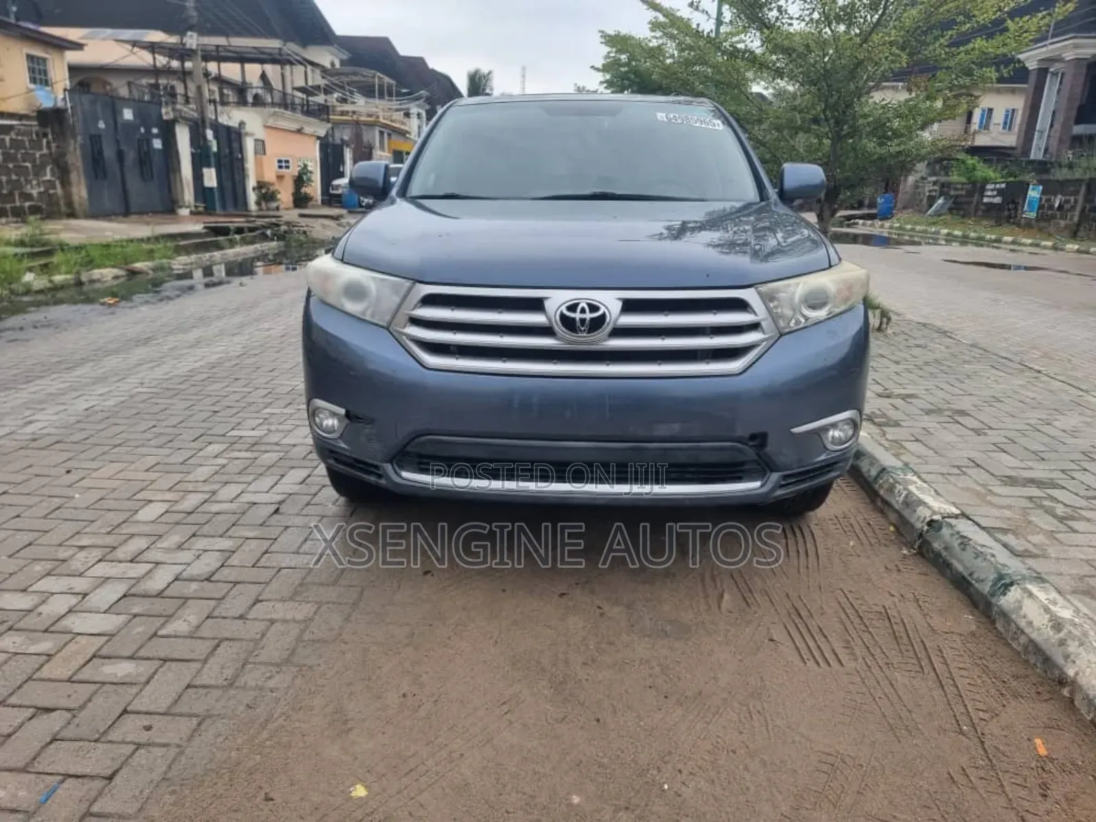 Toyota Highlander 2012 Blue