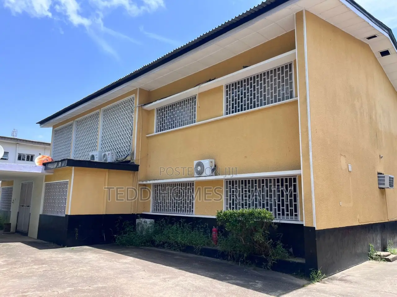 5bdrm Duplex in Visland, Adeola Odeku for rent