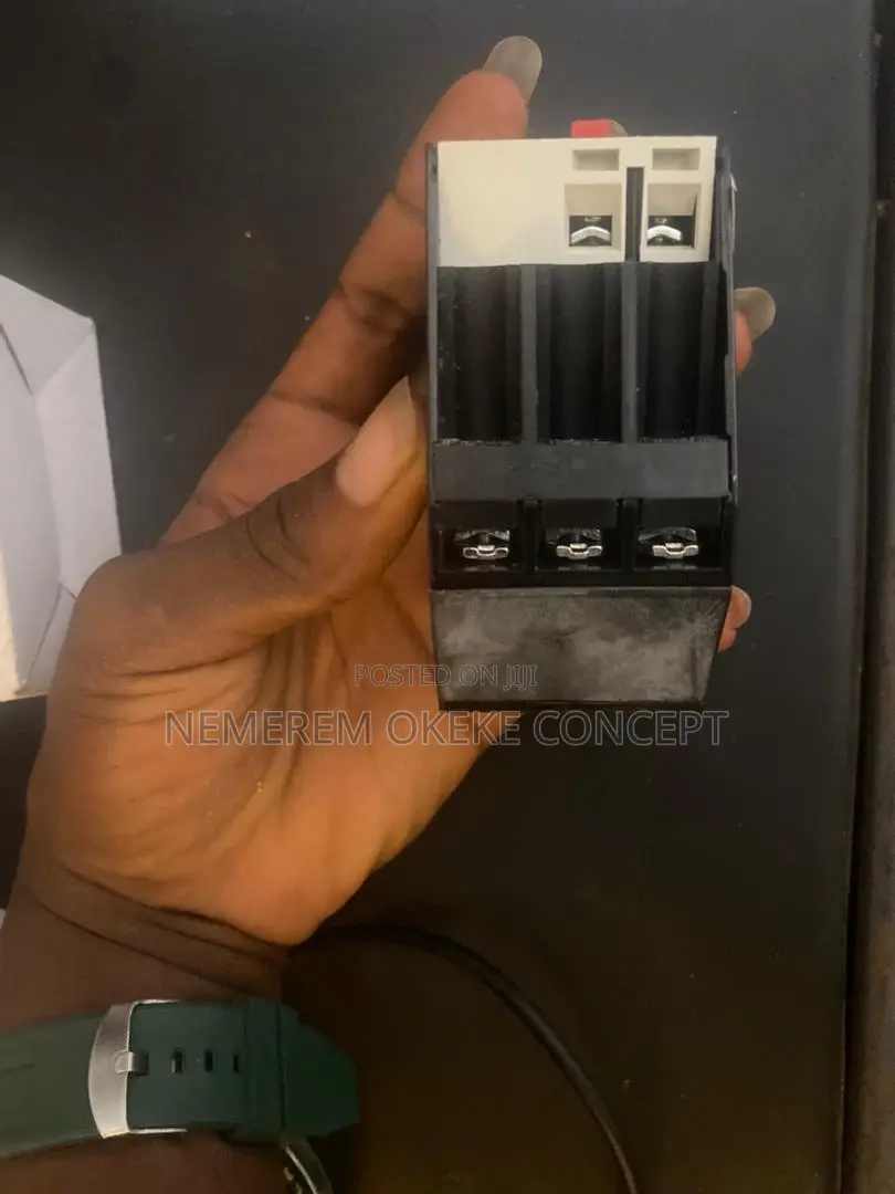 Heavy Duty Electrical Breakers – Safe Reliable for Homes Industrie