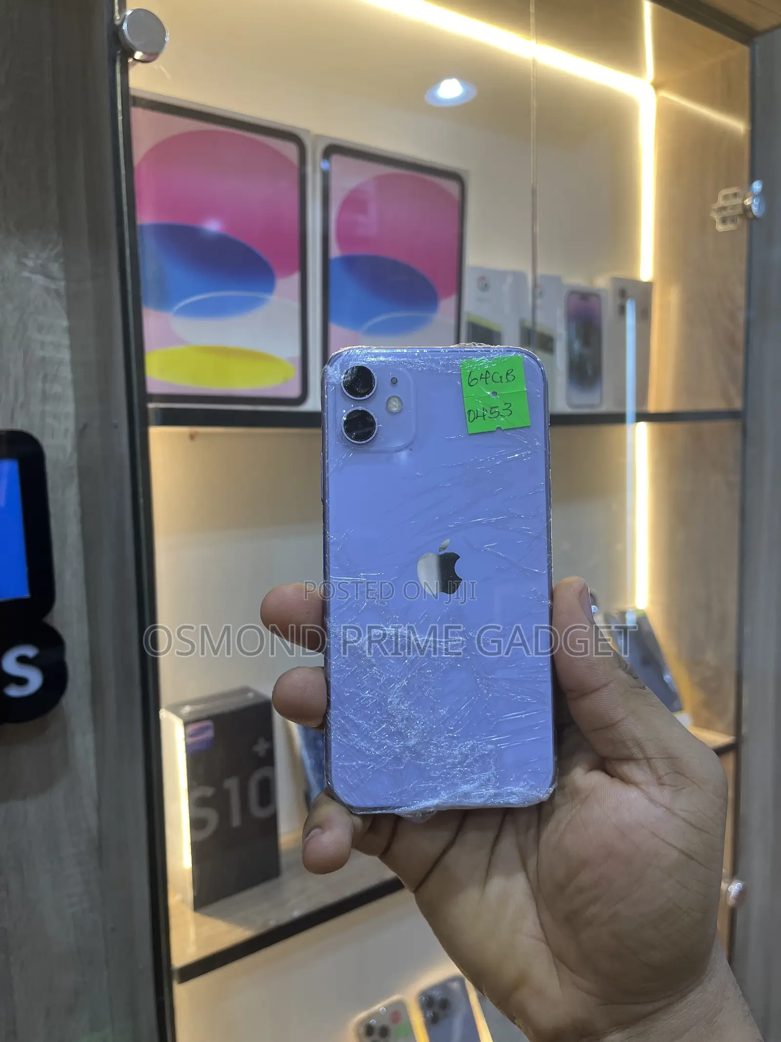 Apple iPhone 11 64 GB Purple