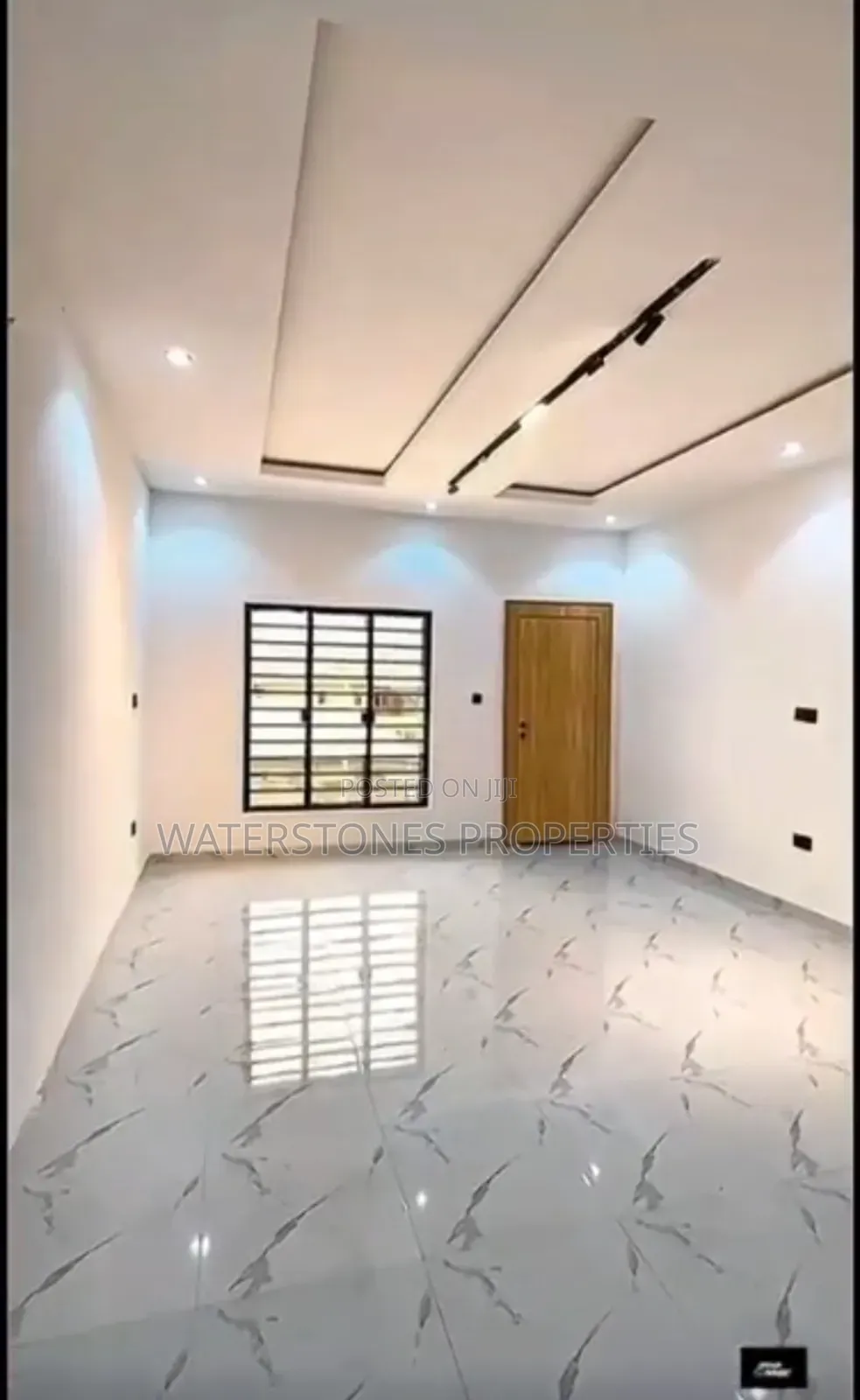 4bdrm Duplex in Dla Estate, Oshimili South for sale