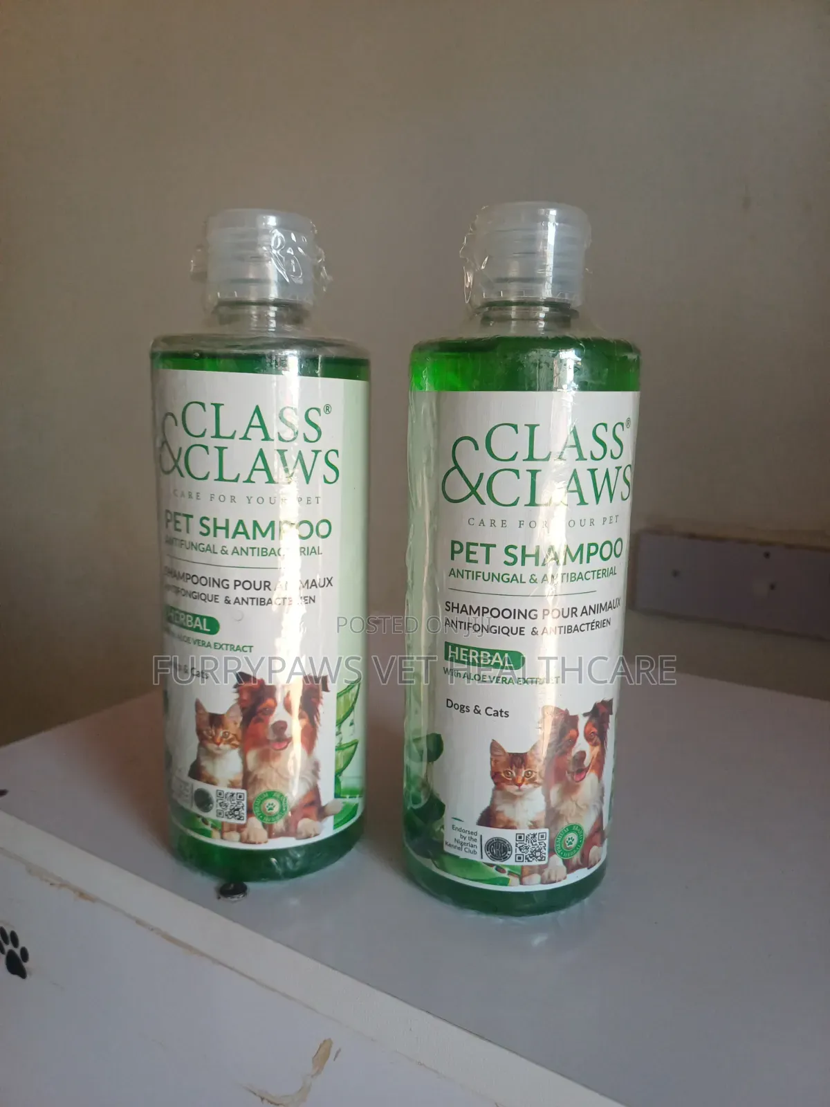 Class And Claws Antifungal Ans Antibacterial Pet Shampoo