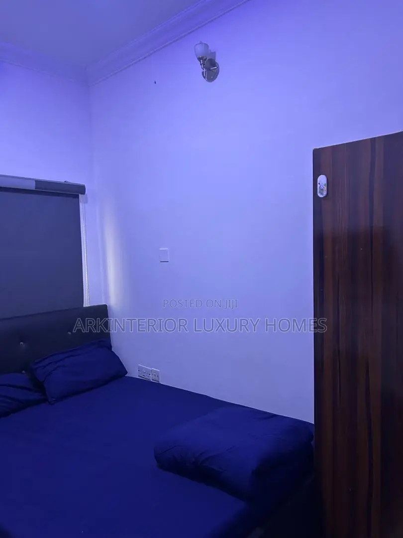 Shared Room for Monthly Rent