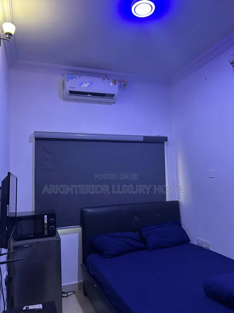 Shared Room for Monthly Rent