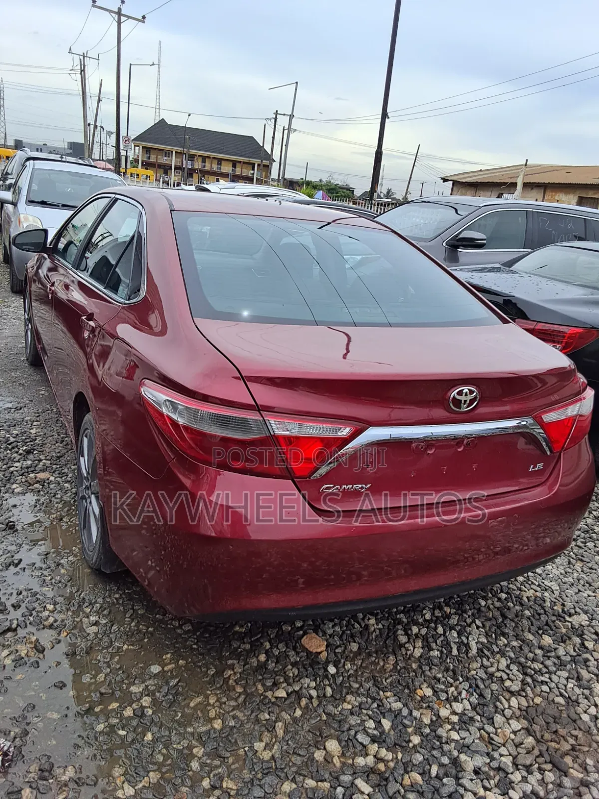Toyota Camry LE 4dr Sedan (2.5L 4cyl 6A) 2016 Burgundy