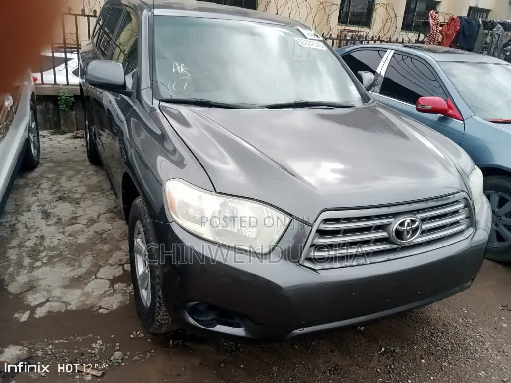 Toyota Highlander 2012 Gray