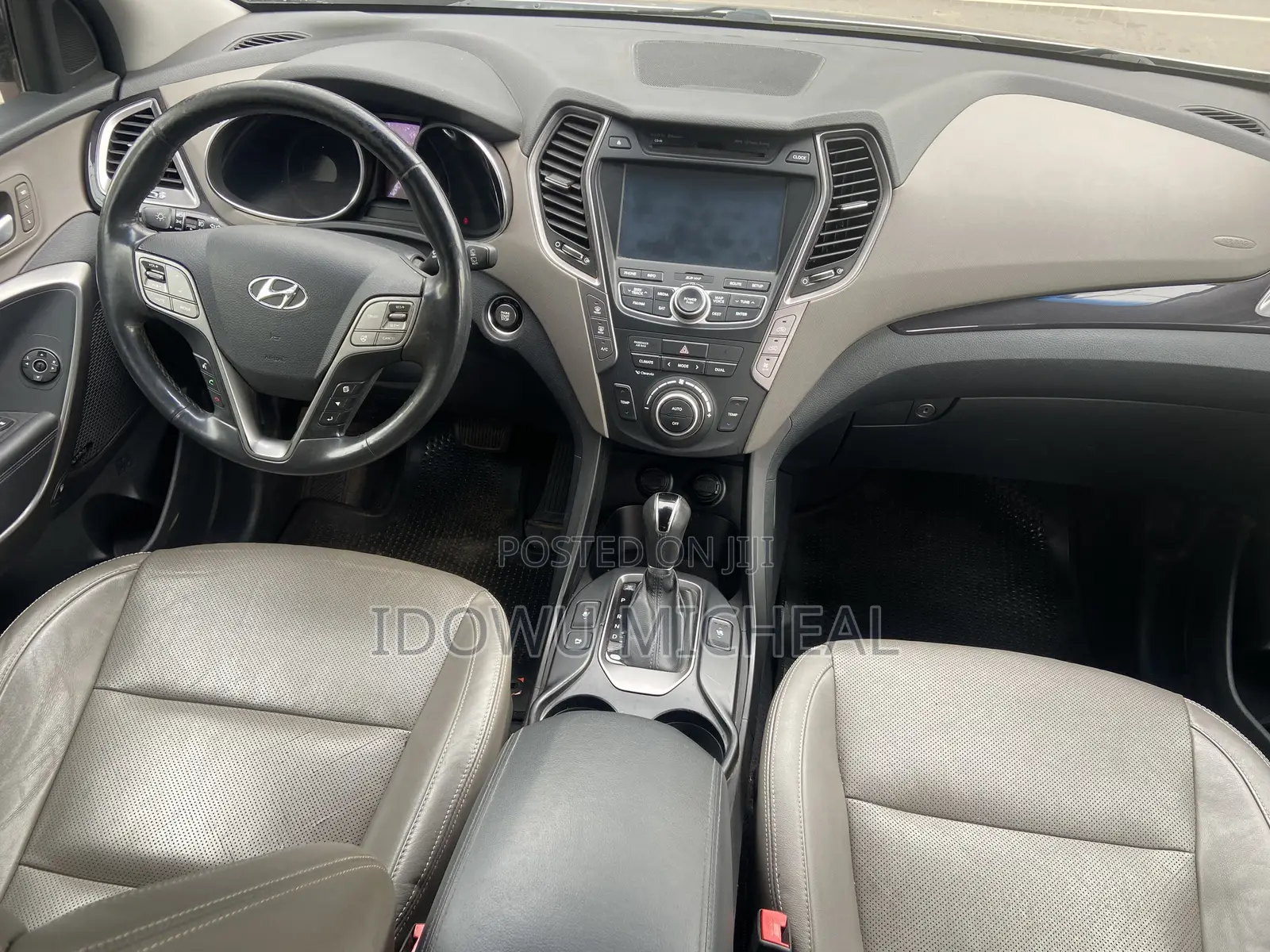 Hyundai Santa Fe 2015 Silver