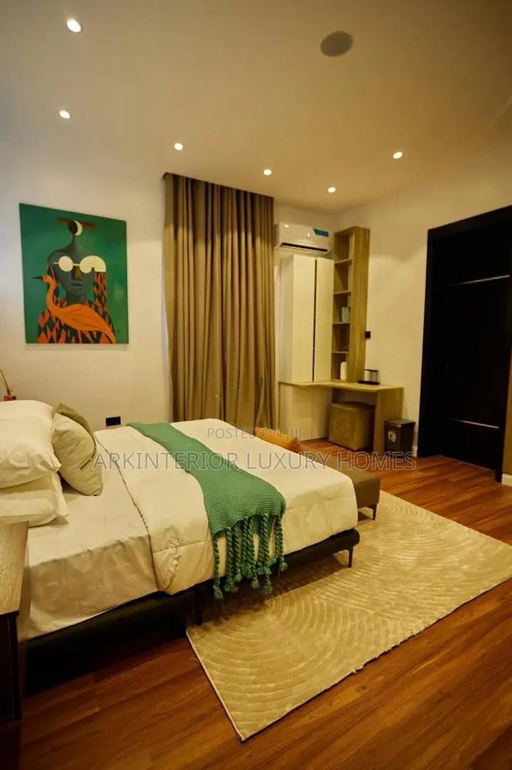 Luxurious 2bedroom Service Apartment