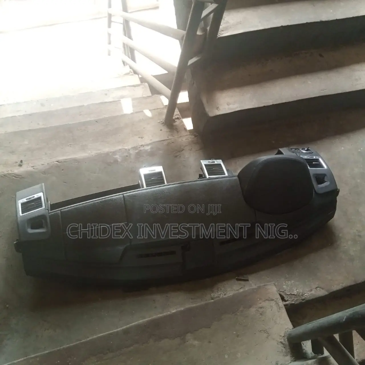 Complete Dashboard for Range Rover Sport 2012 Model