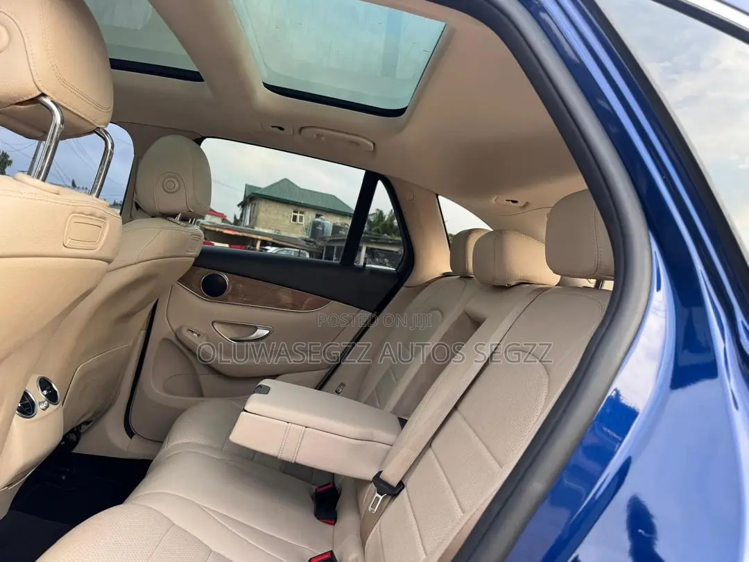 Mercedes-Benz GLC-Class 2018 Blue