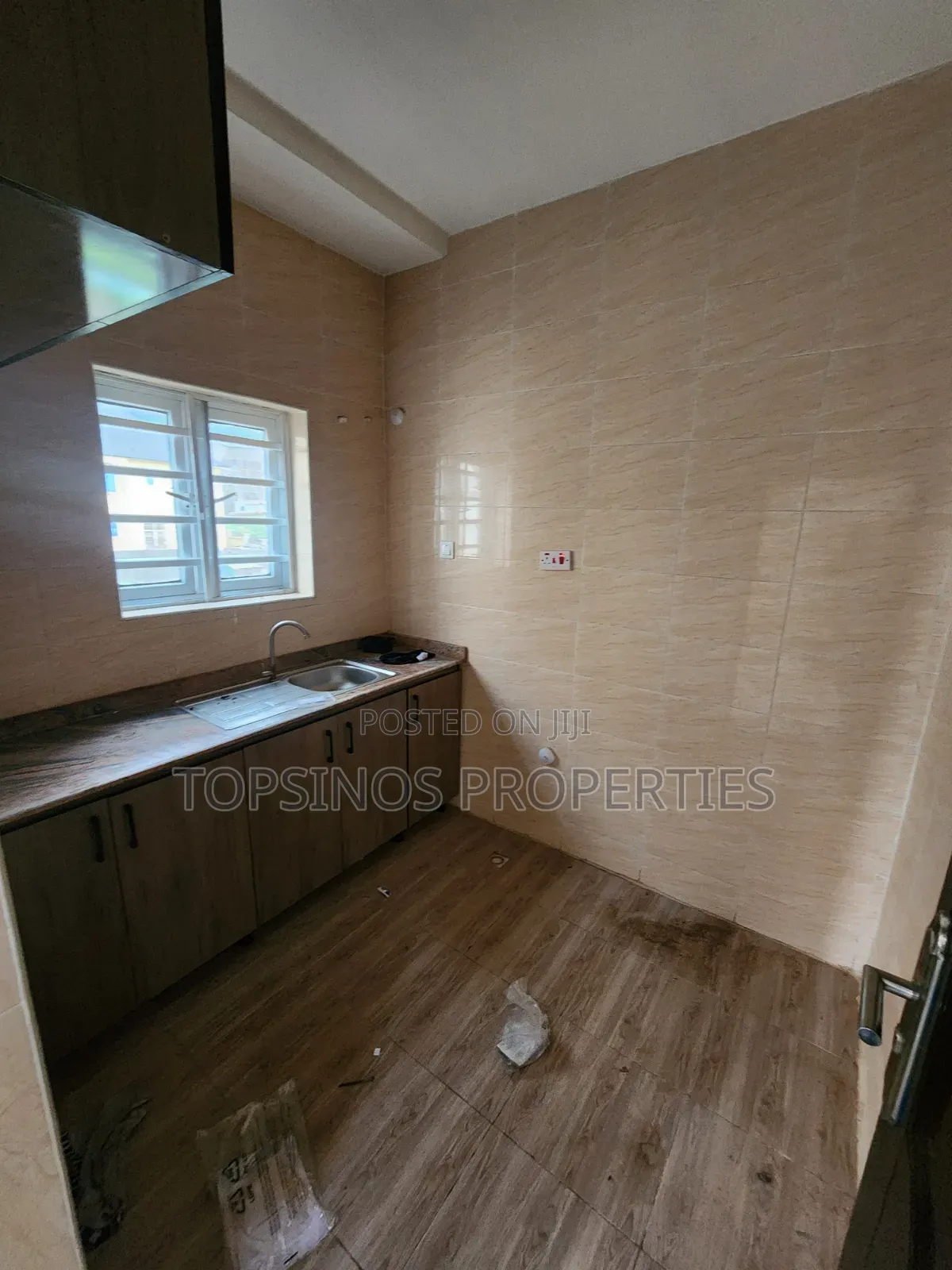 1bdrm Block of Flats in Dawaki for rent