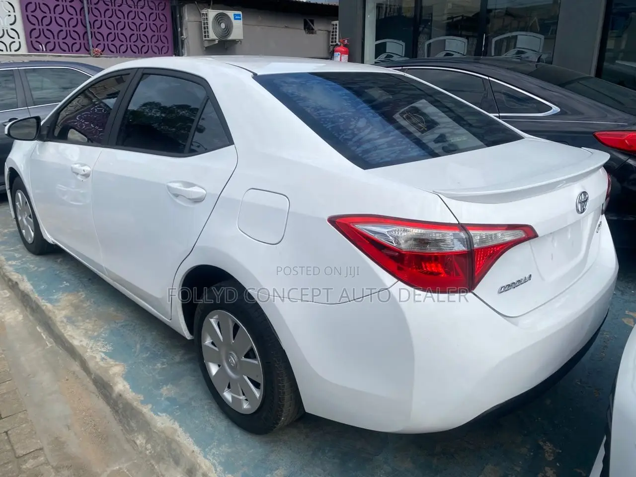 Toyota Corolla L 4dr Sedan (1.8L 4cyl 4A) 2015 White