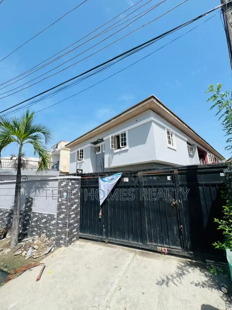 1bdrm Apartment in Ikota for rent