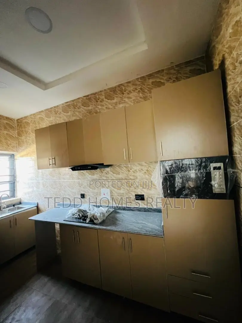 2bdrm Apartment in Ajah, Abraham Adesanya Estate for sale