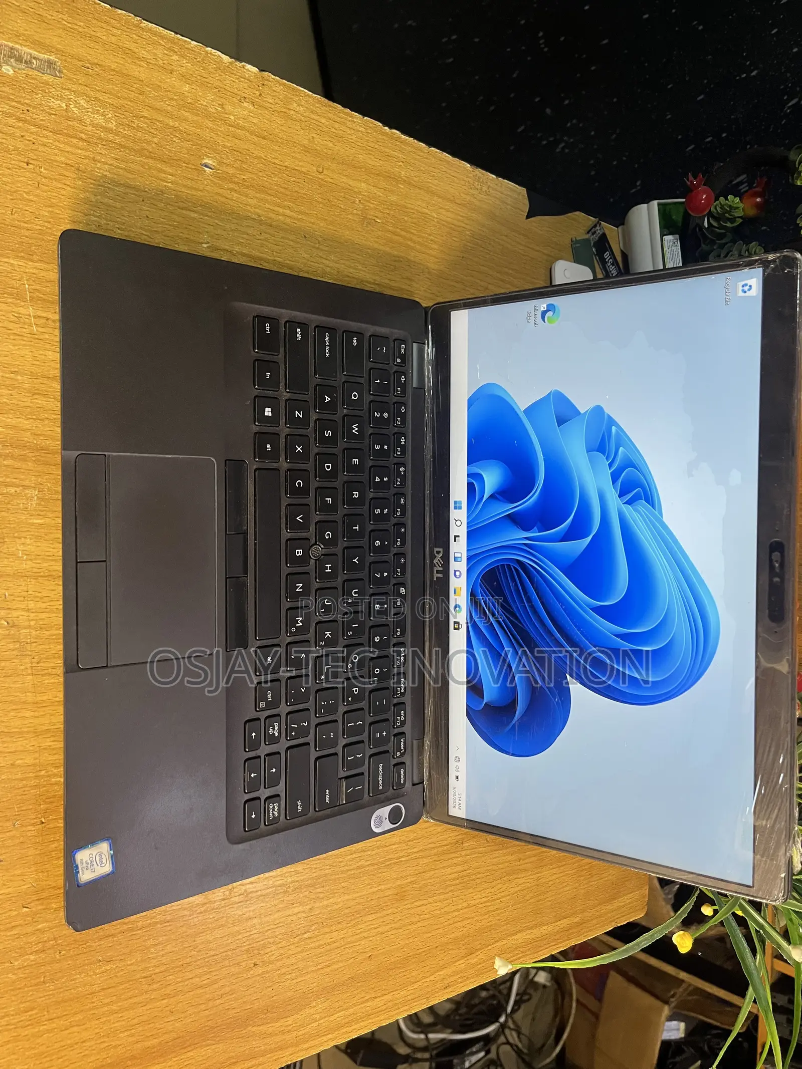 Laptop Dell Latitude 5400 8GB Intel Core i7 SSD 256GB