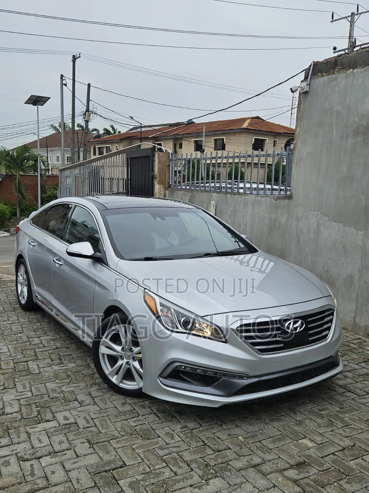 Hyundai Sonata Sport 2.0T 4dr Sedan (2.0L 4cyl Turbo 6A) 2015 Silver