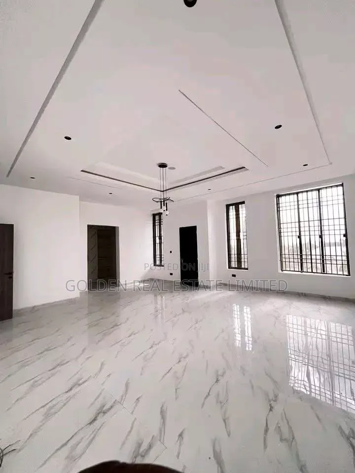 4bdrm Duplex in Apo Resettlement for sale