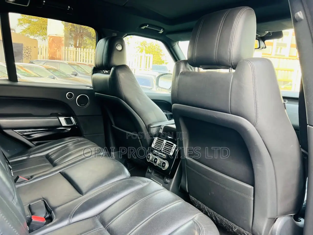 Land Rover Range Rover 3.0L Supercharged 2014 White