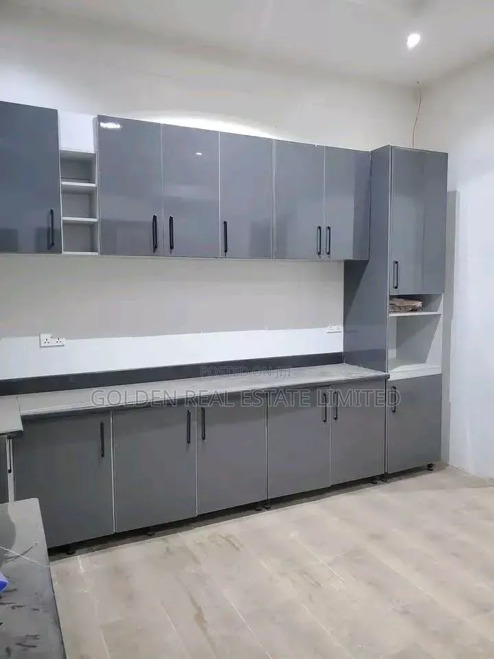 4bdrm Townhouse / Terrace in Asokoro for rent
