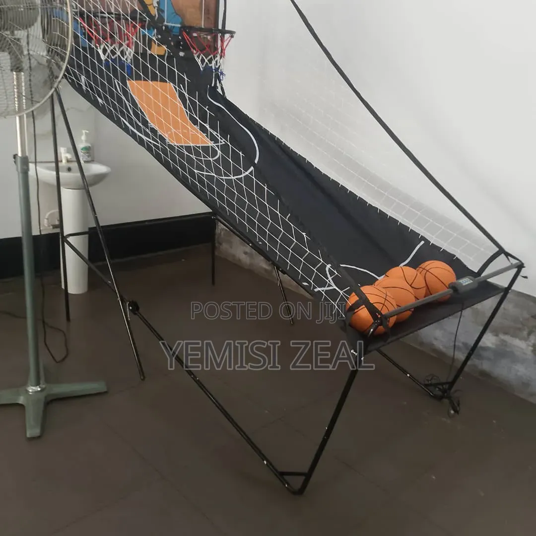 Digital Basketball Stand With 4 Balls