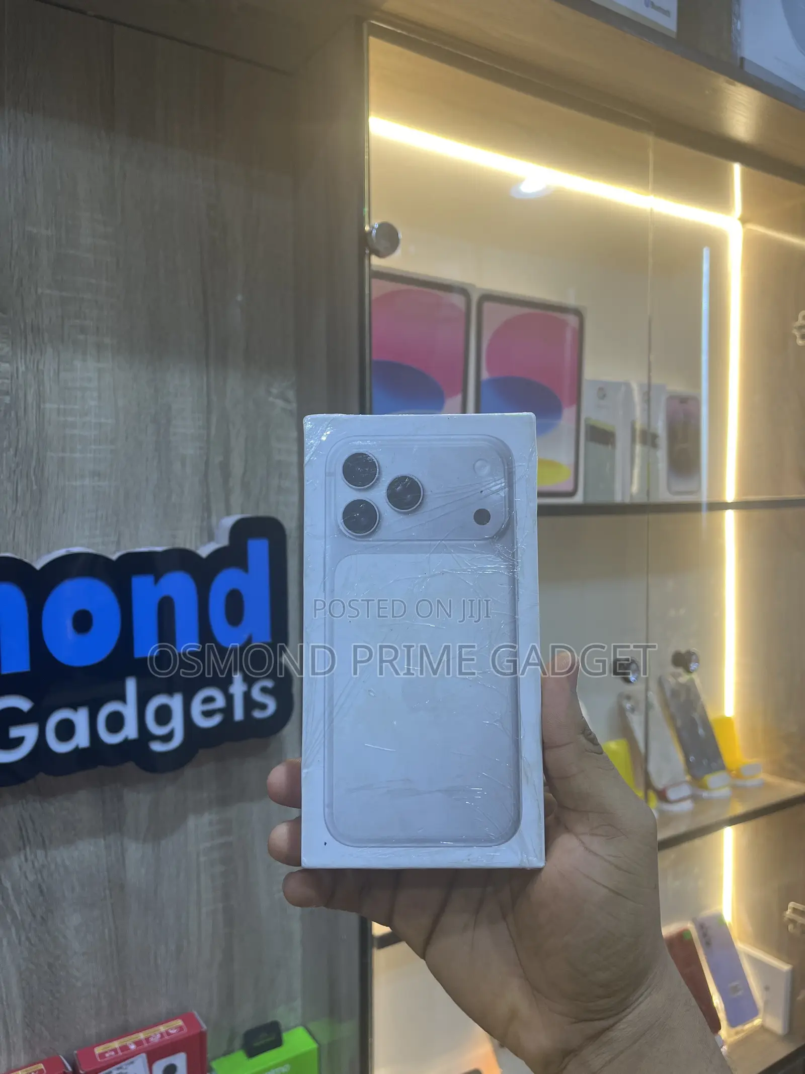 New Apple iPhone 17 Pro Max 256 GB Silver