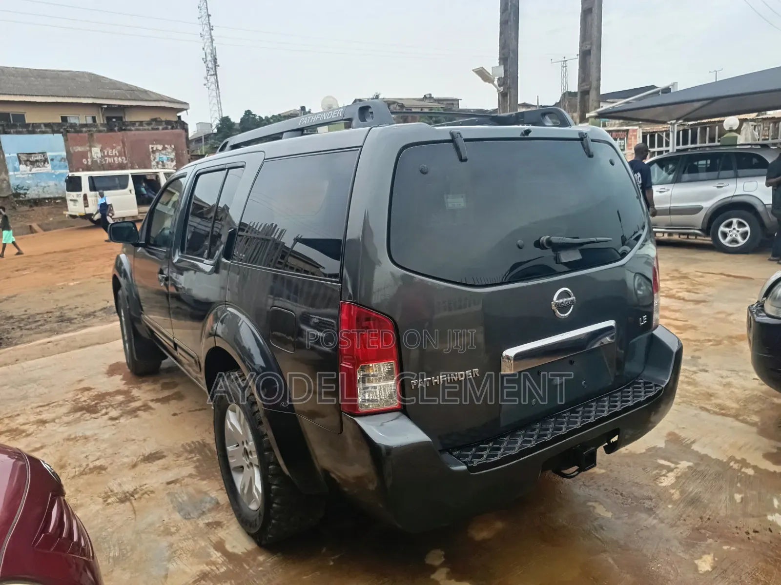 Nissan Pathfinder LE 4x4 2006 Gray