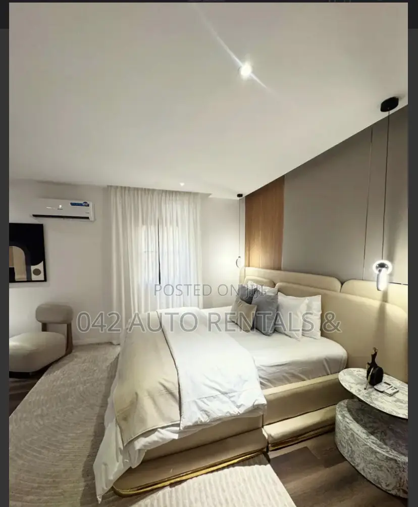 1 Bedroom in Mabushi With a Swimming Pool