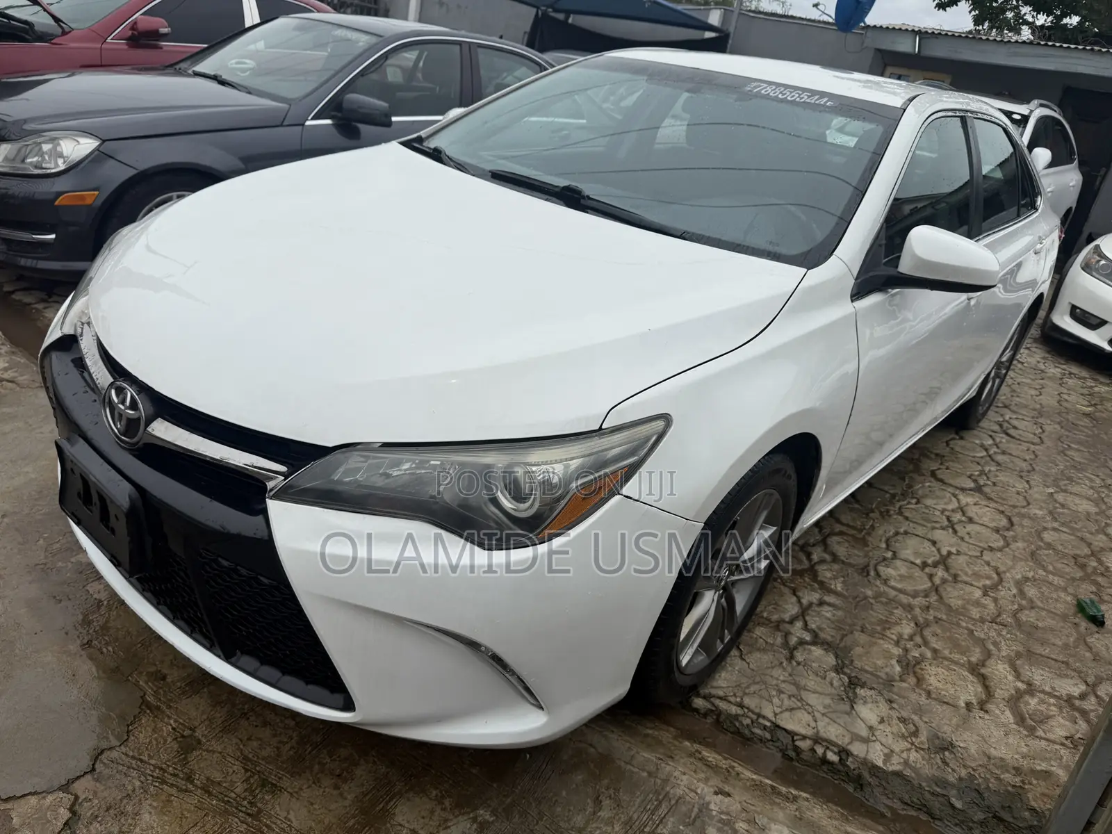 Toyota Camry SE 4dr Sedan (2.5L 4cyl 6A) 2015 White