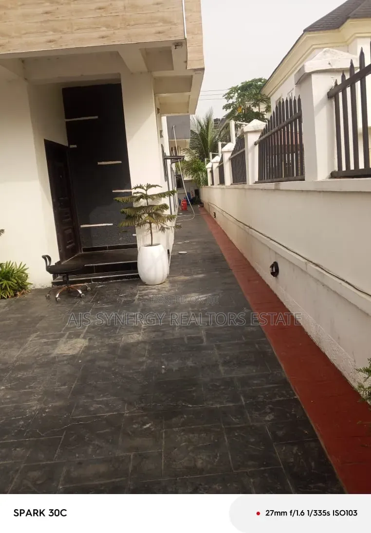 4bdrm Duplex in Sunshine Garden, Sangotedo for sale