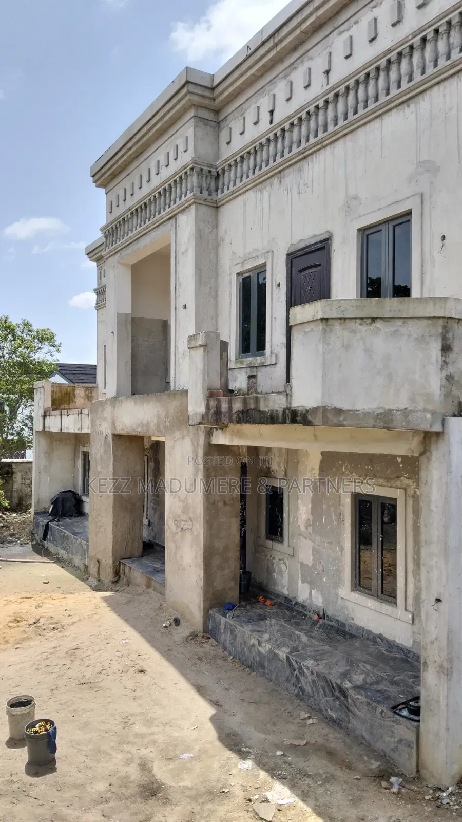 5bdrm Duplex in Old Gra Port for sale