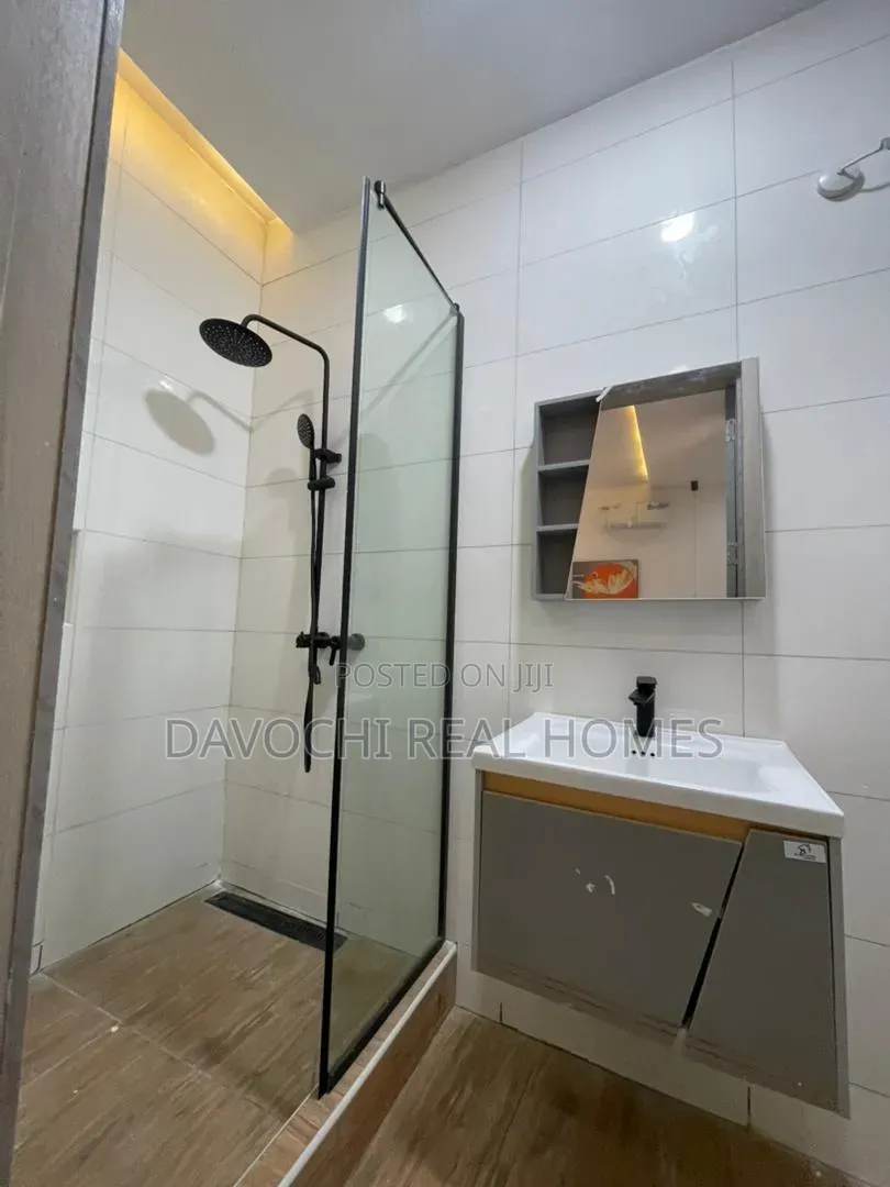 6bdrm Duplex in Lekki Phase 1 for sale