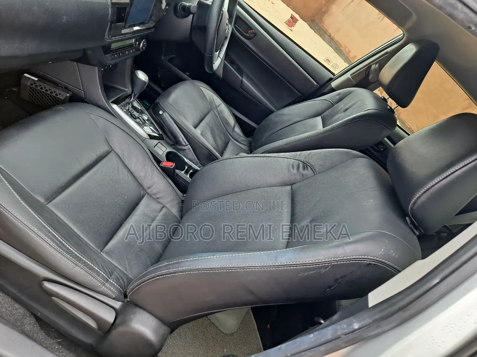 Toyota Corolla Altis 2015 Silver