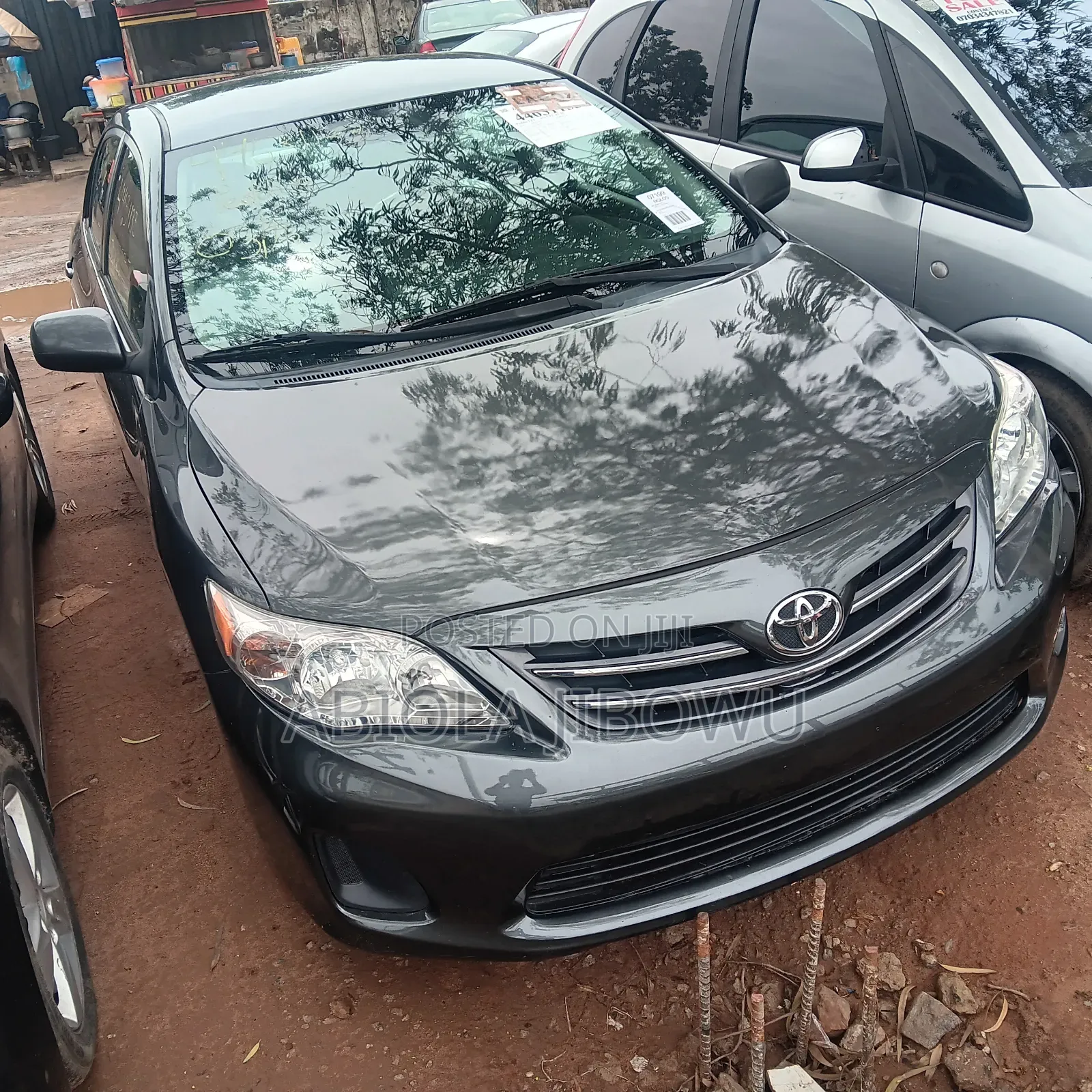 Toyota Corolla LE 4dr Sedan (1.8L 4cyl 4A) 2013 Gray