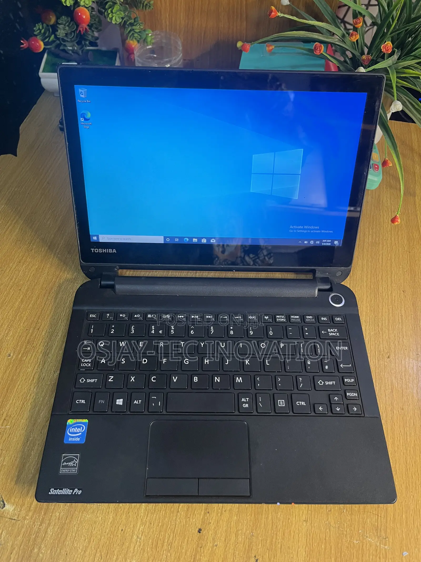 Laptop Toshiba NB100 4GB Intel Pentium SSD 128GB