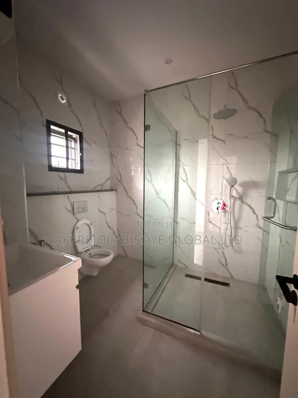 3bdrm Apartment in Jahi Gilmore, Abuja for rent