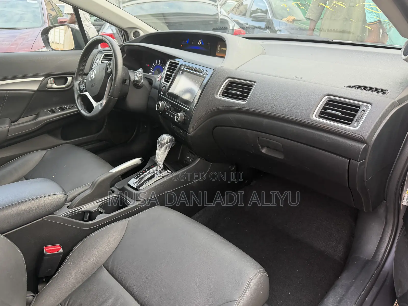 Honda Civic EX-L w/Navigation 4dr Sedan (1.8L 4cyl CVT) 2015 Gray