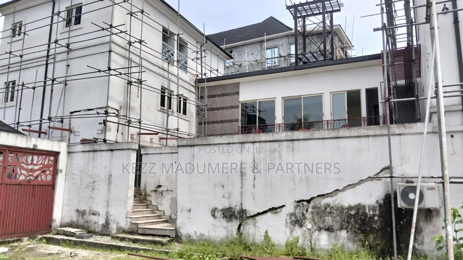 For Sale : Furnished 40 Room Almost Completed Hotel in New Gra