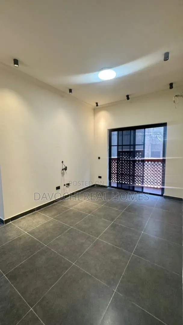 2bdrm Apartment in Lekki Phase 1 for sale