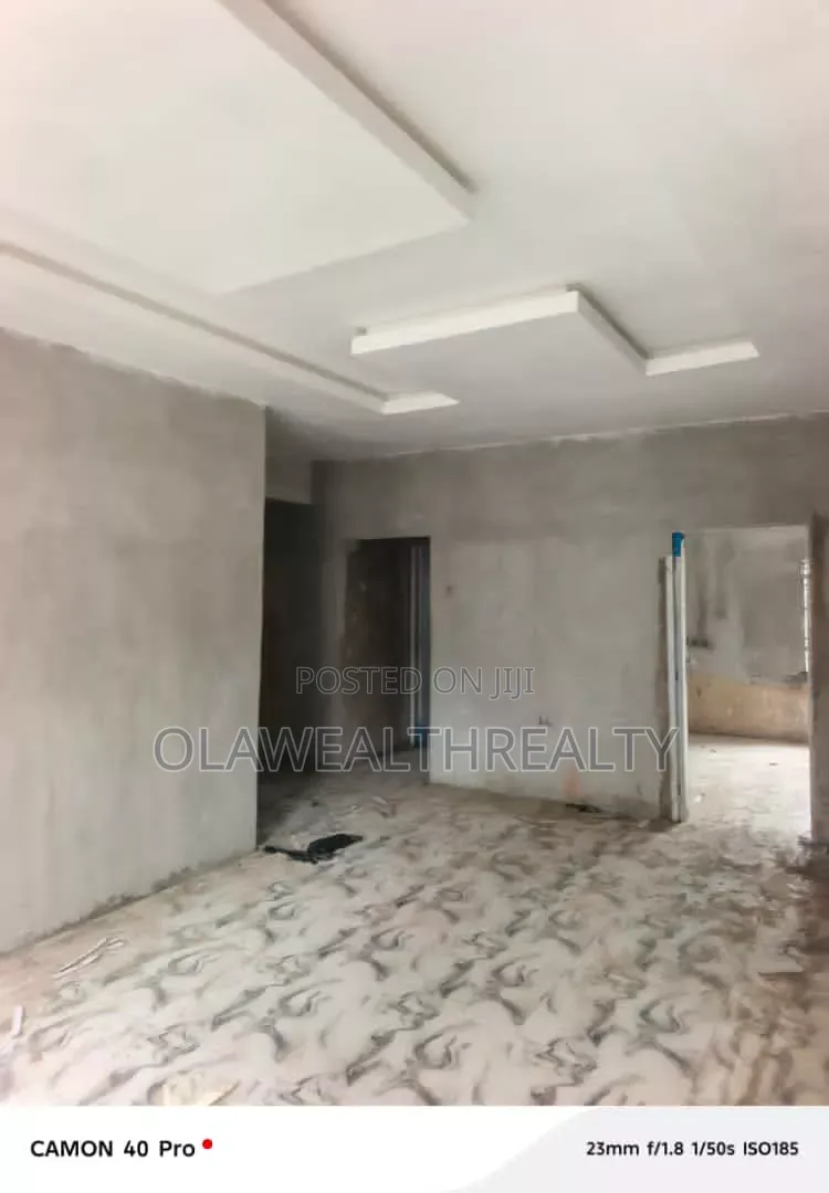 2bdrm Apartment in Basorun for rent